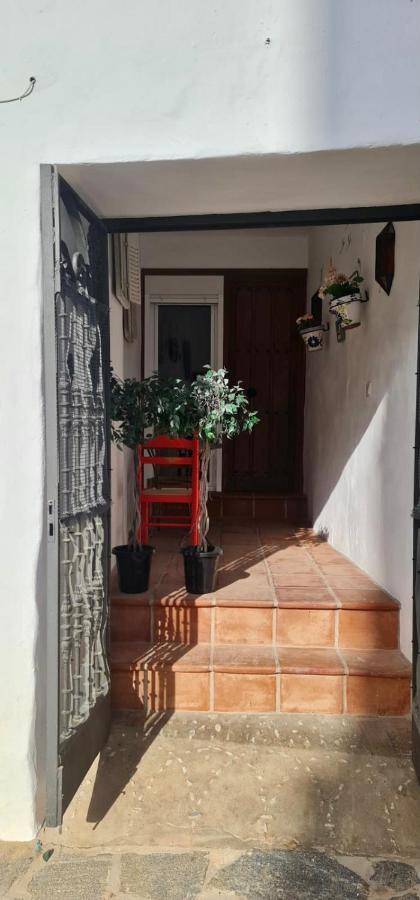 Cheerful One Bedroom Townhouse With Patio Árchez Esterno foto