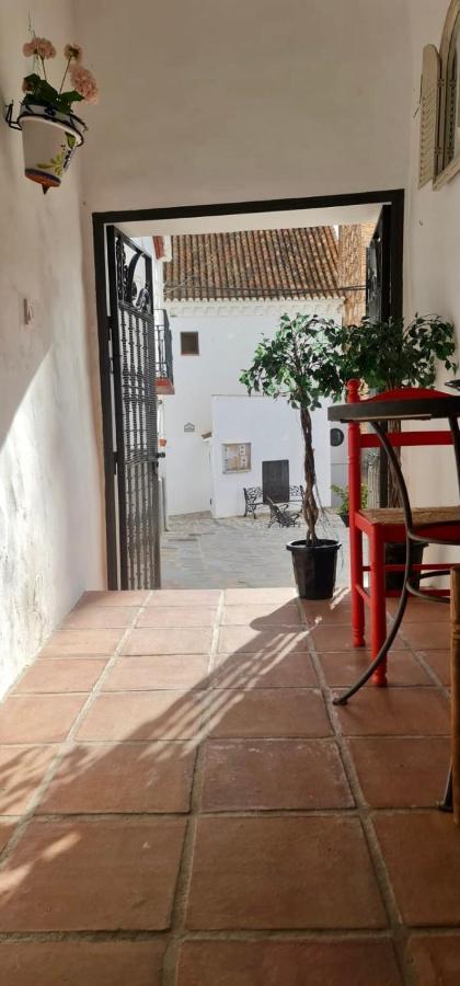 Cheerful One Bedroom Townhouse With Patio Árchez Esterno foto