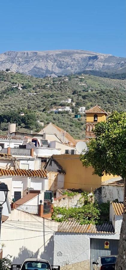 Cheerful One Bedroom Townhouse With Patio Árchez Esterno foto