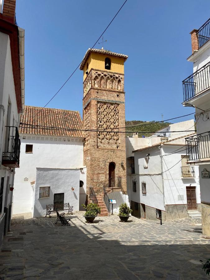 Cheerful One Bedroom Townhouse With Patio Árchez Esterno foto